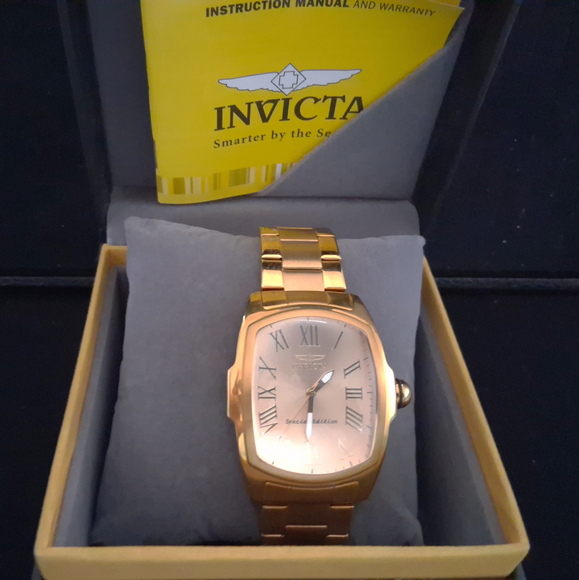 EUC Invicta Lupah Model 15192 Special Edition Men's Watch in Original Box - Picture 2 of 11
